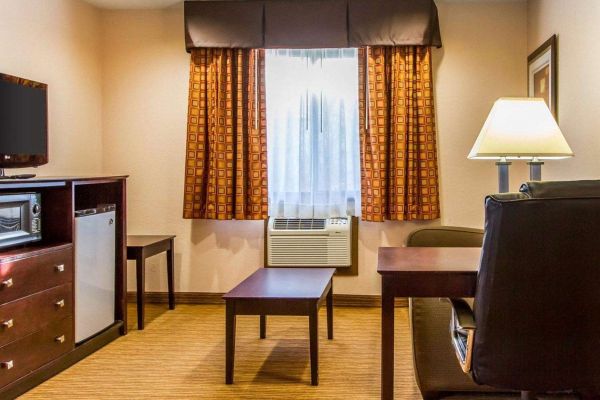 Quality Inn and Suites Ottumwa